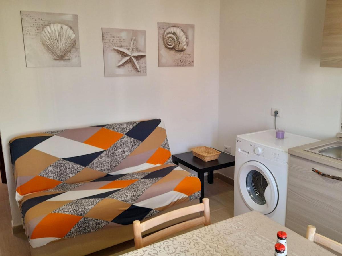 לוצוראי Casa Vacanze Da Michele E Azzurra מראה חיצוני תמונה