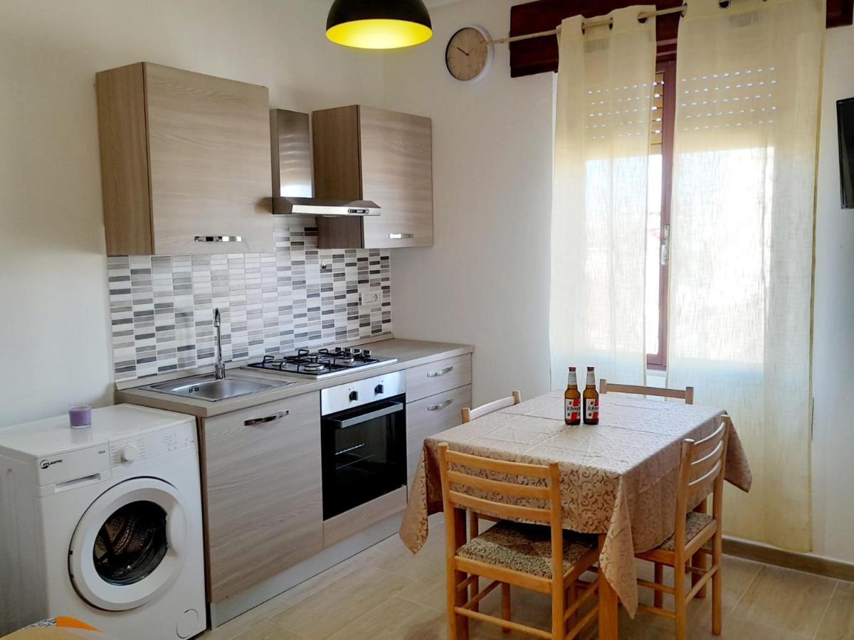 לוצוראי Casa Vacanze Da Michele E Azzurra מראה חיצוני תמונה